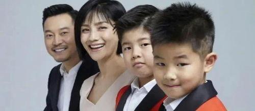 娱乐圈吃瓜爆料两个孩子,揭秘两位童星背后的成长故事